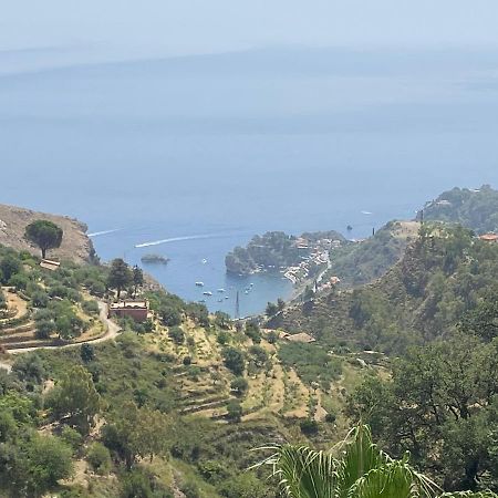 Mi 'Ffaciu E Mi Ricriu Casa Vacanze Castelmola Exterior foto